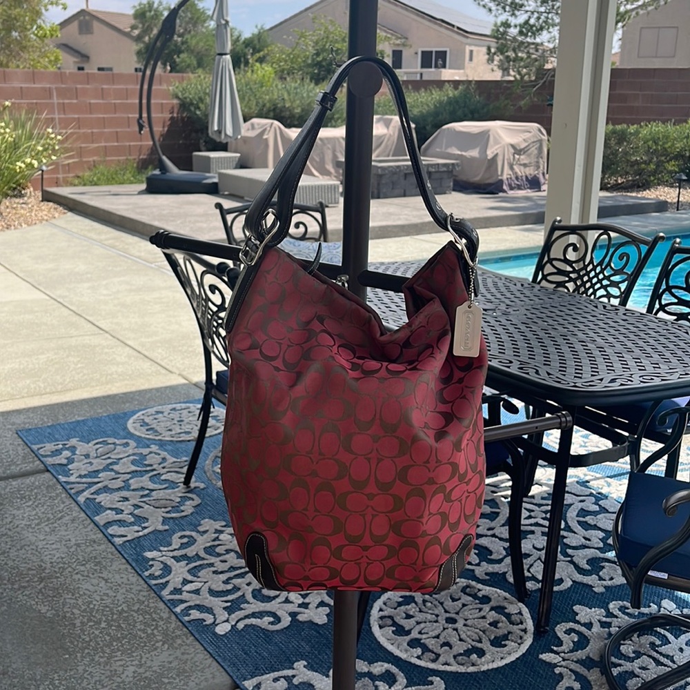 Red Vintage Coach Handbag/Duffle.
